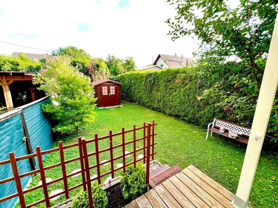 Schoene Wohnung Mit Eigenen Eingang Und Terrasse Gosseling Exterior foto